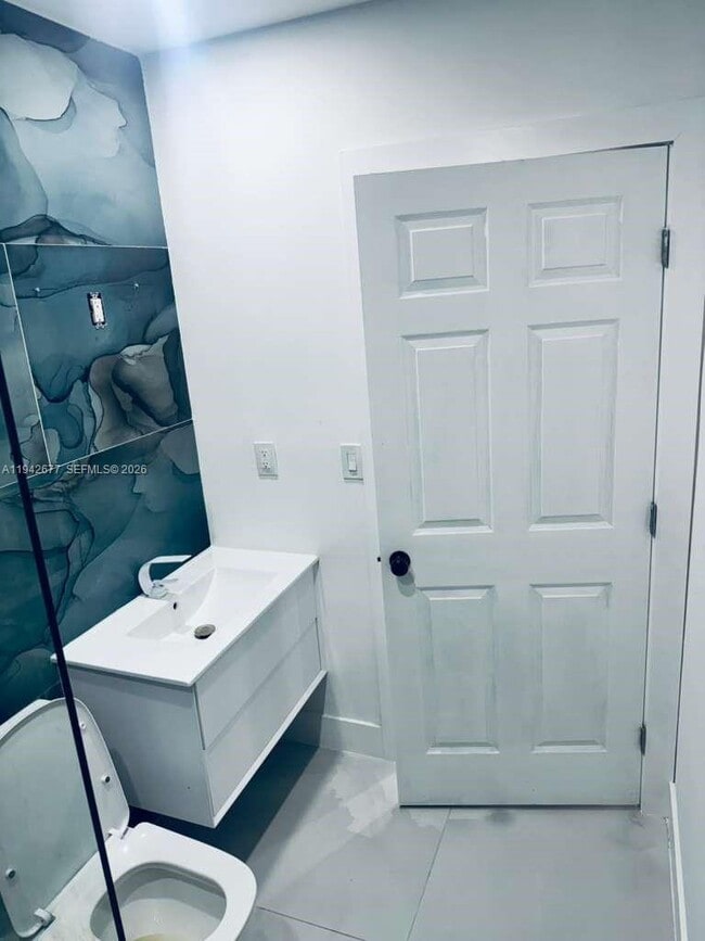 property at 1308 NW 19th Ave