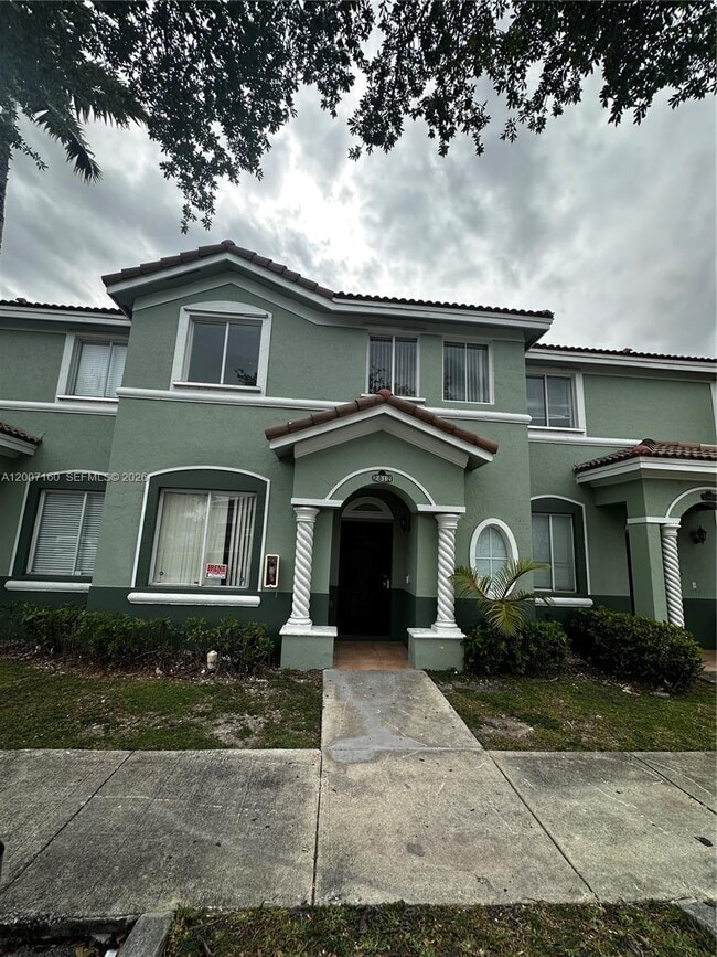 property at 2812 SE 16th Ave