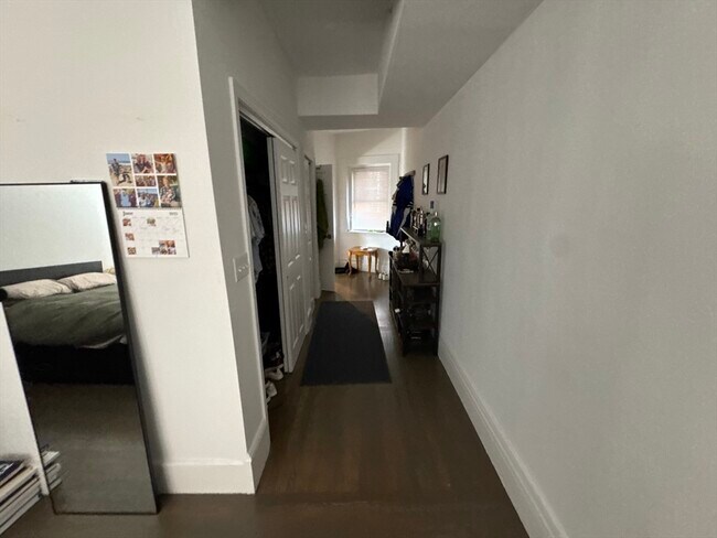 1414 Beacon St, Unit 2 in Brookline, MA - Building Photo - Building Photo