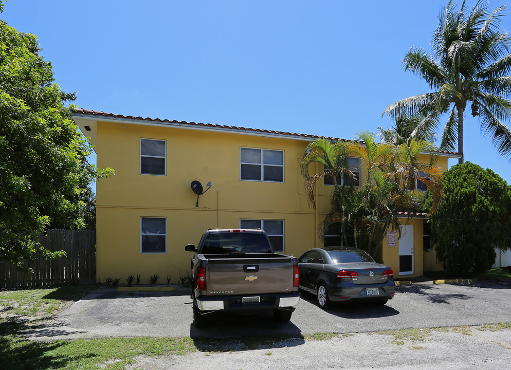 1301 NE 15th St in Fort Lauderdale, FL - Building Photo