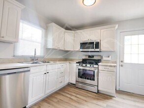 1017 E 2700 S in Salt Lake City, UT - Building Photo - Building Photo