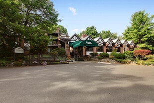 Oxford Heights in Albany, NY - Building Photo