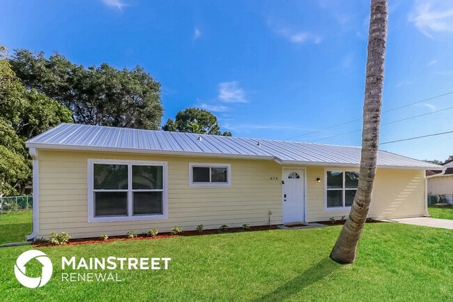 674 23rd Pl SW in Vero Beach, FL - Building Photo - Building Photo