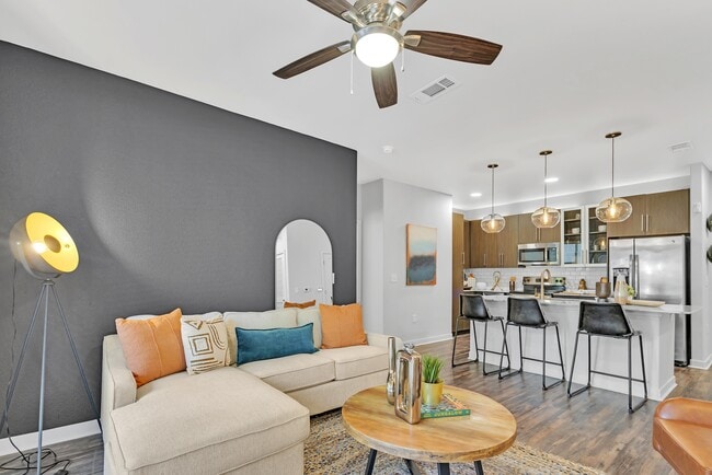 Oak & Ellum in Dallas, TX - Building Photo - Building Photo