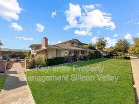 878 Castlewood Dr in Los Gatos, CA - Building Photo