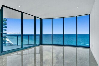 15701 Collins Ave, Unit 1901 in North Miami Beach, FL - Building Photo - Building Photo