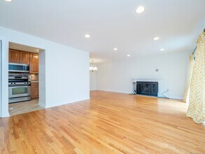 3 Forest Ln in Ridgefield, CT - Building Photo - Building Photo