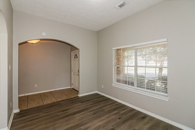 property at 16419 Great Ridge Ct