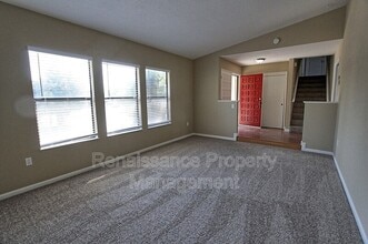 1291 Yorkshire Way in Manteca, CA - Building Photo - Building Photo