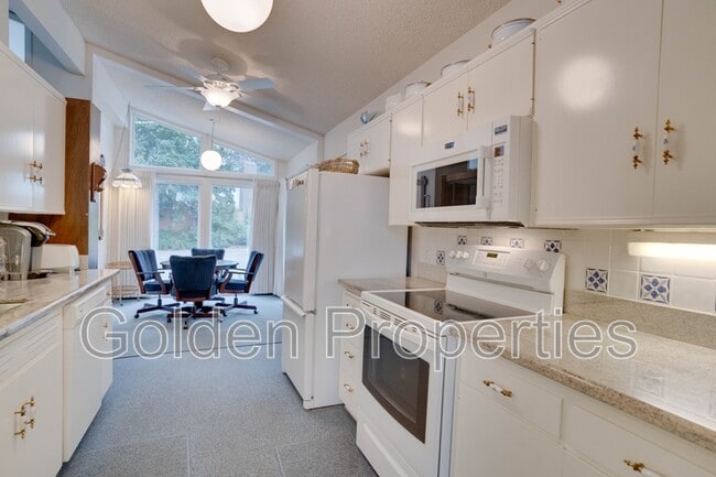 1415 Crestline Dr in Coeur d'Alene, ID - Building Photo - Building Photo