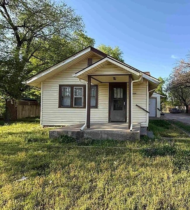property at 850 W 33rd St N