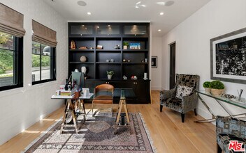 16101 Royal Mt Dr in Los Angeles, CA - Building Photo - Building Photo
