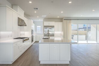 217 Junco in Irvine, CA - Building Photo - Building Photo