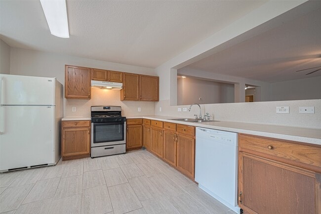 property at 3834 Pebble Garden Ln