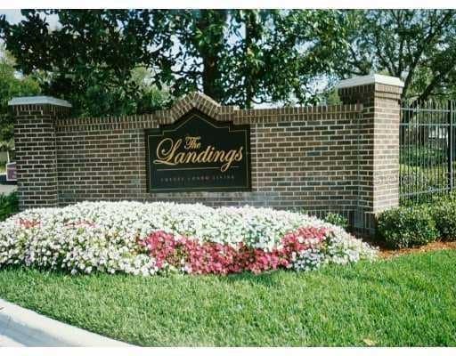 4211 Chatham Oak Ct