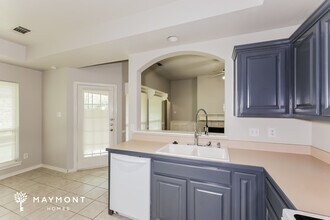722 Mr Haney Dr in Midlothian, TX - Building Photo - Building Photo