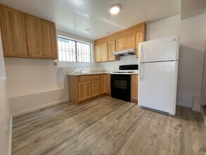 926 Edinburgh St in San Francisco, CA - Building Photo - Building Photo