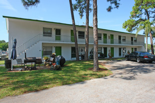 637 Lime Ave Apartments