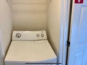 853 Ladner Dr in Pensacola, FL - Foto de edificio - Building Photo