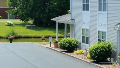 Cobblestone Court Apartments in Rochester, NY - Building Photo - Building Photo