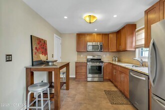 1012 Burnt Tavern Rd in Point Pleasant, NJ - Building Photo - Building Photo