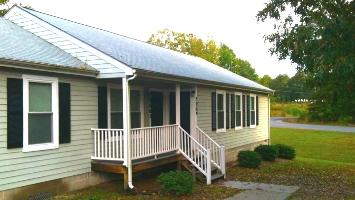 Sentry Woods in Petersburg, VA - Building Photo