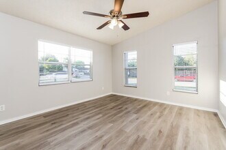 620 Riverwoods Cir in Orlando, FL - Building Photo - Building Photo