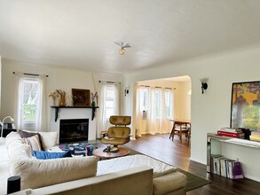 1457 S Canfield Ave in Los Angeles, CA - Building Photo - Building Photo