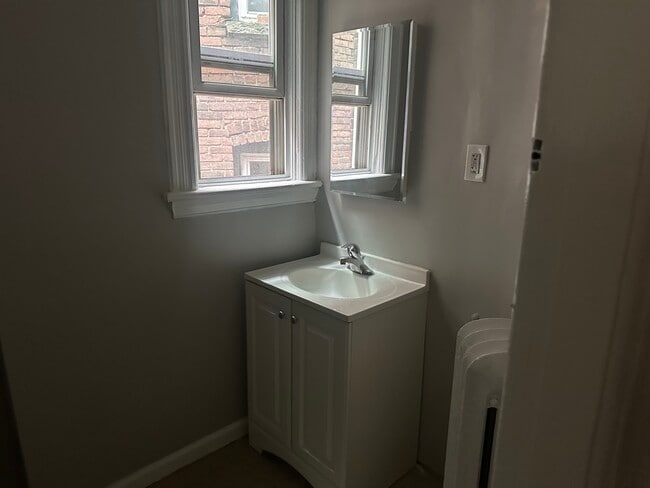 78 Liberty St, Unit 1
