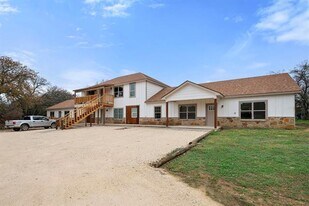 2877 Conveyor Dr in Burleson, TX - Building Photo