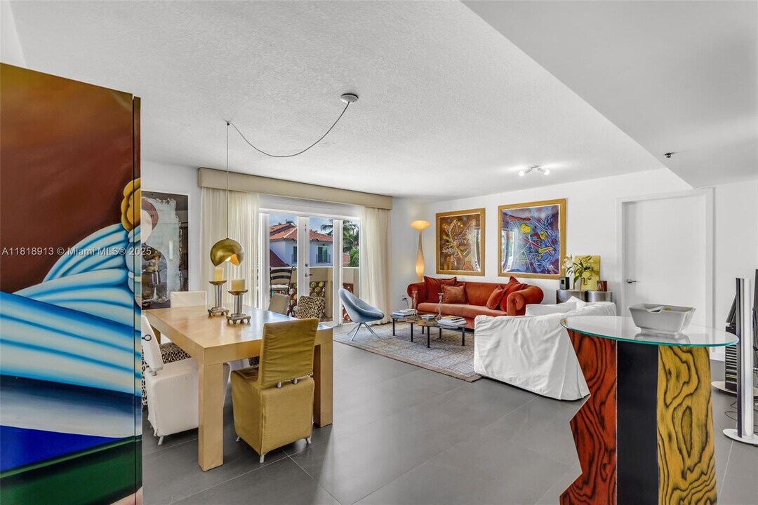 227 Michigan Ave in Miami Beach, FL - Building Photo