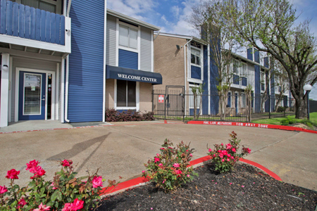 Ashford Park Apartments in Houston, TX - Foto de edificio