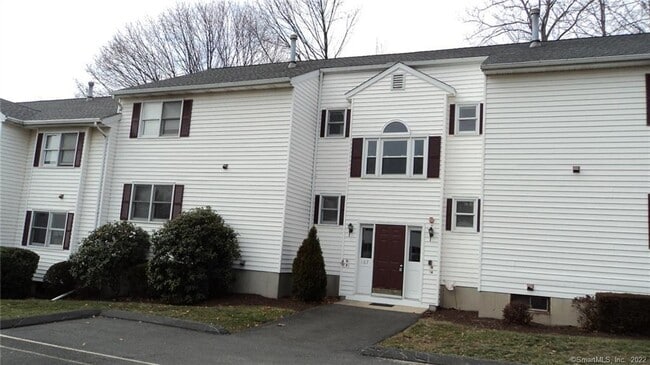 167 Clark St in Milford, CT - Building Photo - Building Photo