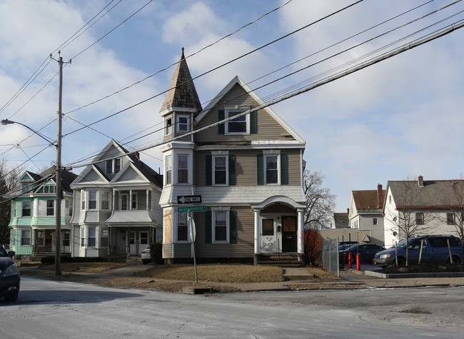 514 Westinghouse Pl in Schenectady, NY - Building Photo - Building Photo