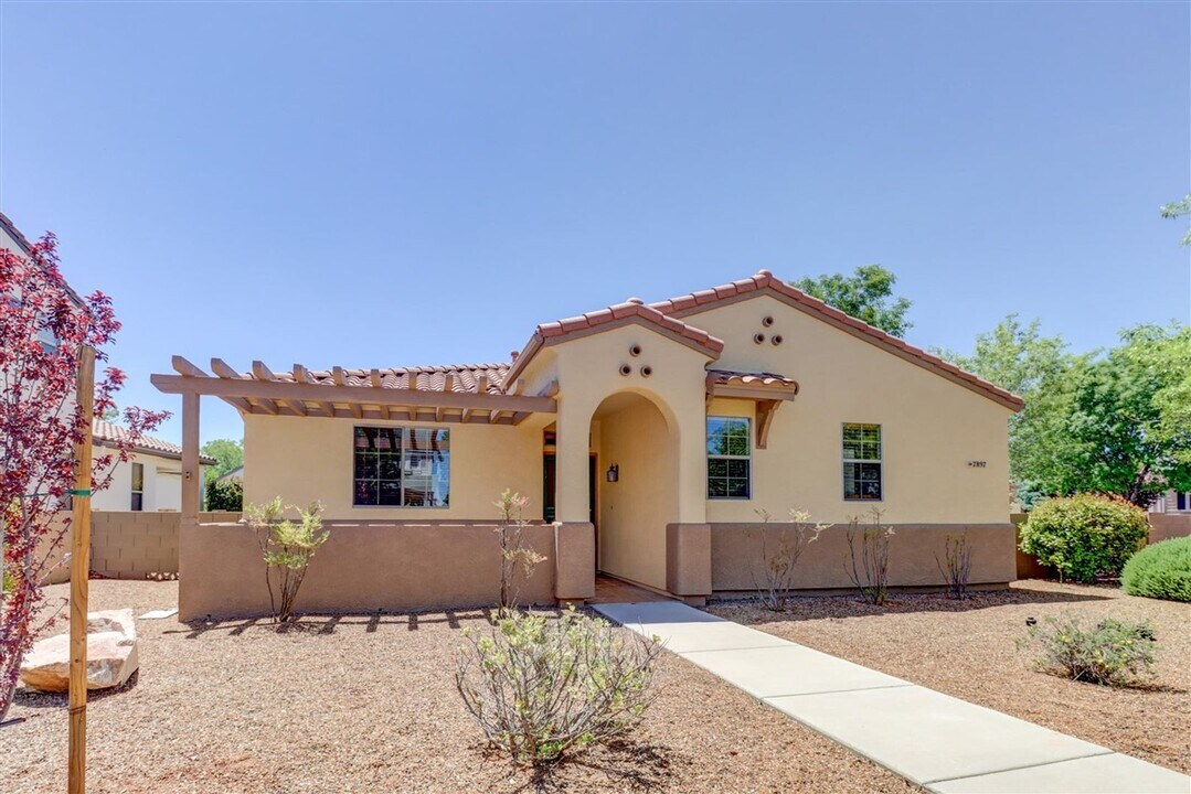 7897 E Crooked Creek Trail in Prescott Valley, AZ - Building Photo