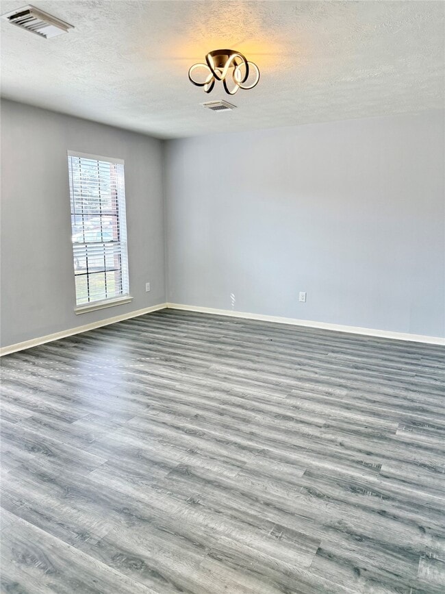 4411 Ireland Ln in Pasadena, TX - Building Photo - Building Photo