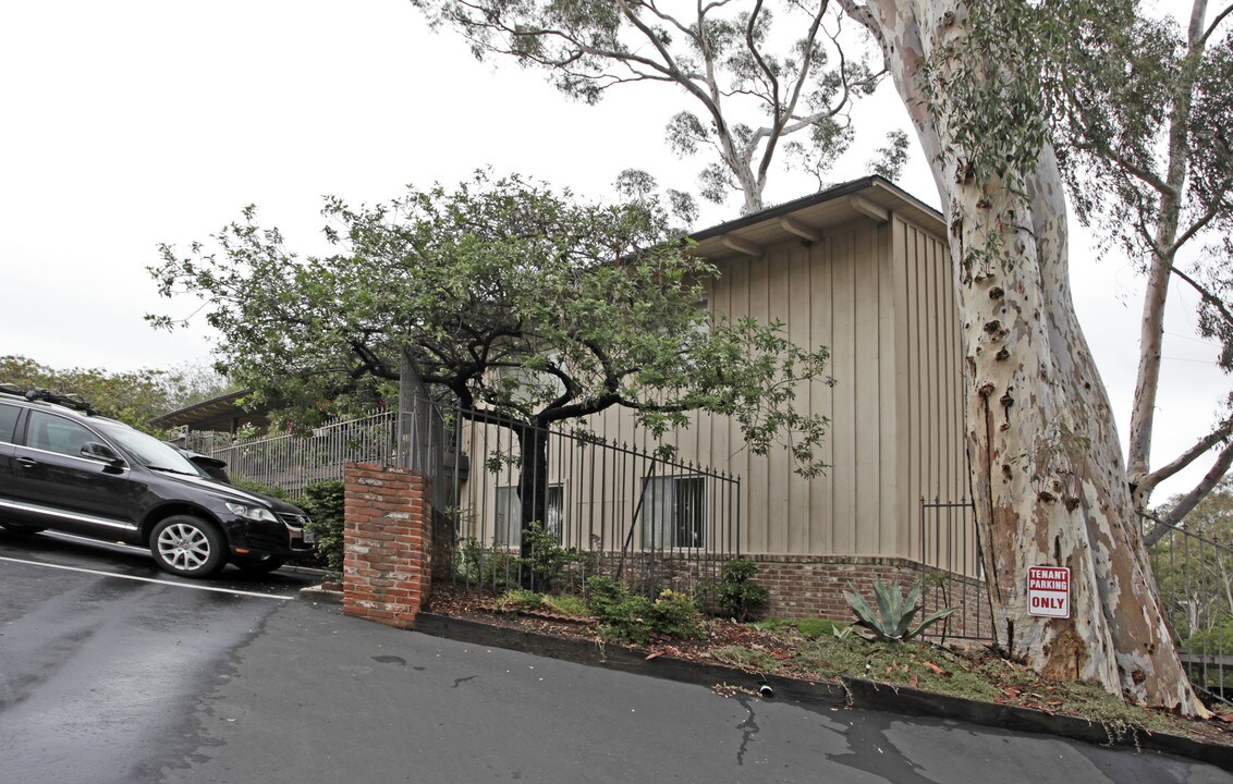 Terrace Park Apartments in San Diego, CA - Building Photo