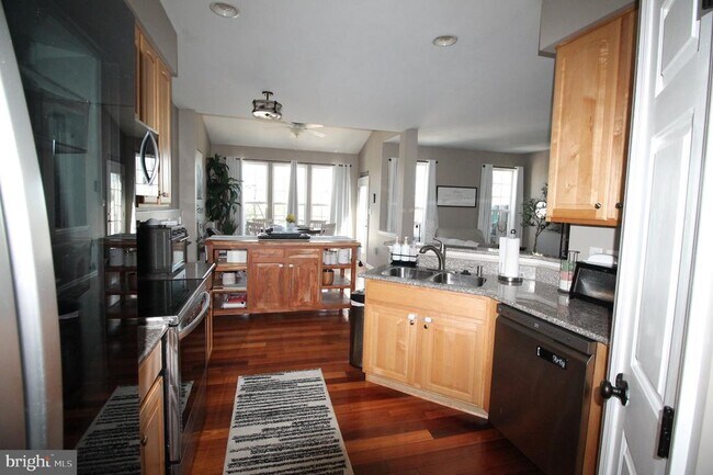 416 Kilgrass Terrace in Avondale, PA - Building Photo - Building Photo