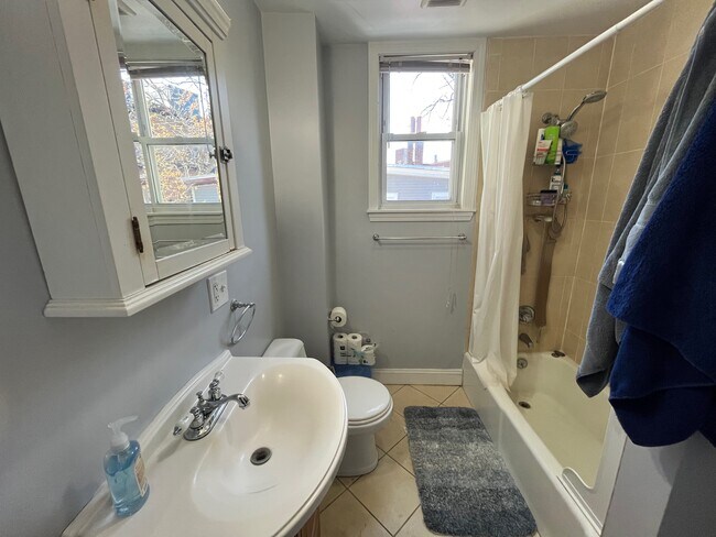 18 Allston St in Boston, MA - Building Photo - Building Photo