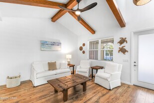 8678 Weekend Dr in Panama City Beach, FL - Building Photo