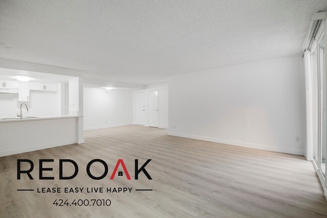 property at 1500 S Gramercy Pl