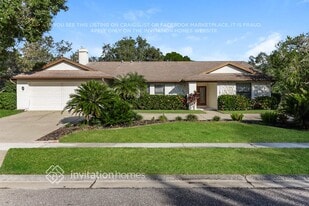 475 Forest Park Rd in Oldsmar, FL - Building Photo
