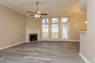 107 Northlake Dr in Hendersonville, TN - Building Photo - Building Photo