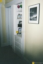 1999 Commonwealth Ave, Unit 01-2 in Boston, MA - Building Photo - Building Photo
