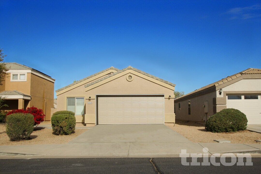 15109 N Verbena St in El Mirage, AZ - Building Photo