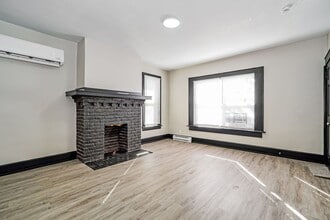 98-100-100 N Hague Ave in Columbus, OH - Building Photo - Building Photo