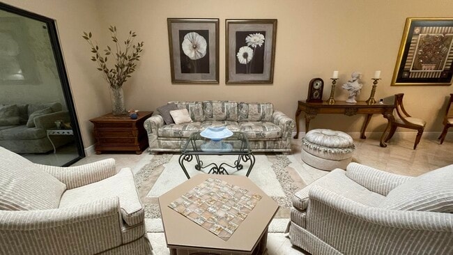 6165 Sunny Pointe Cir in Delray Beach, FL - Building Photo - Building Photo