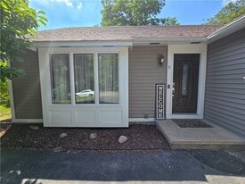 9 Hepatica Ln in West Henrietta, NY - Building Photo