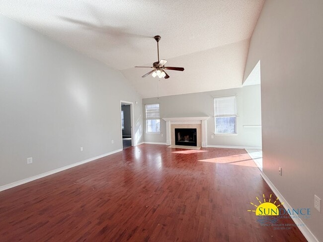 328 Brookwood Blvd in Mary Esther, FL - Building Photo - Building Photo