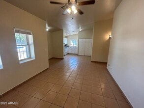 1062 N 27th St in Phoenix, AZ - Building Photo - Building Photo